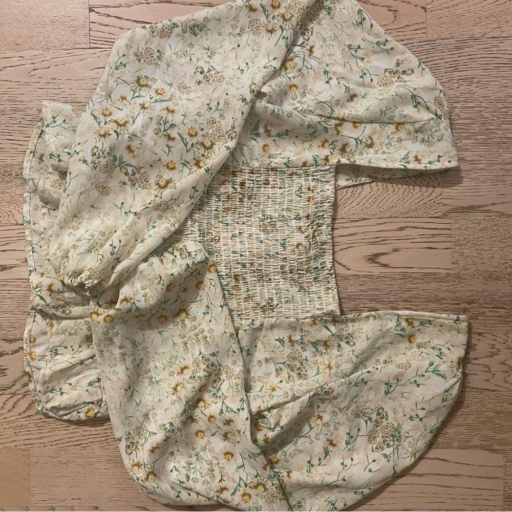 H&M Floral Ruched Top - Picture 6 of 7